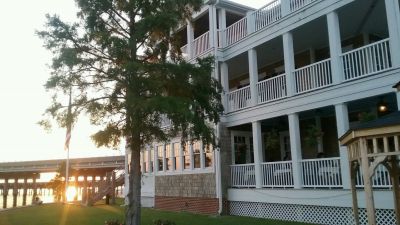 51 House photo