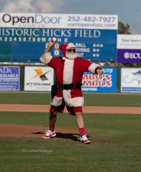 Edenton Steamers Baseball, Christmas in July